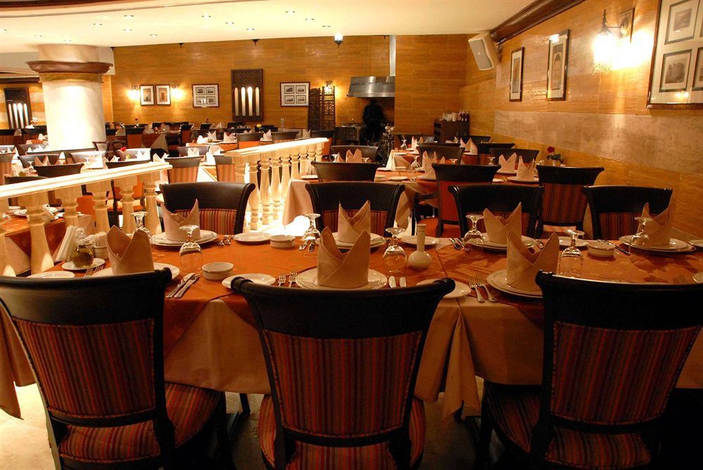 Ascot Hotel Dubaj Kültér fotó